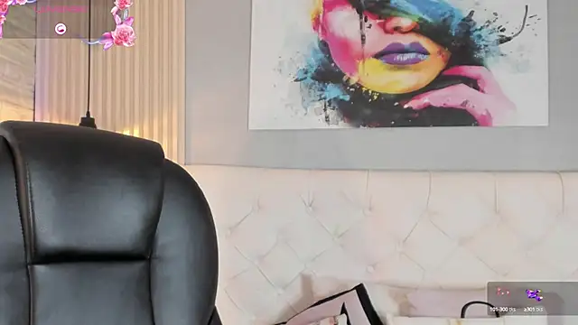Snapshot of nicole__parker1 chatting on 01/13/25, 03:26 nicole parker1 online show from 01/13/25, 03:26
