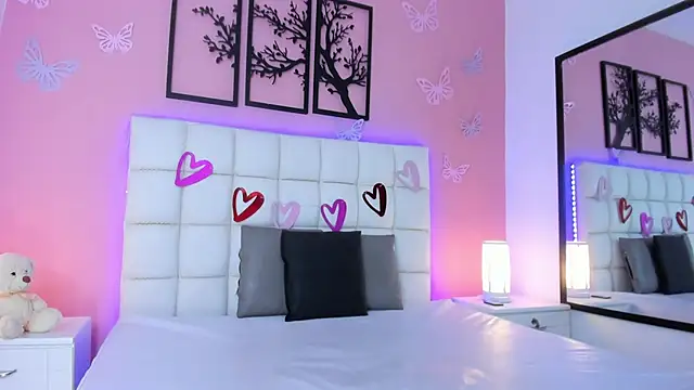 RenataJhonson  online show from 02/28/25, 04:43