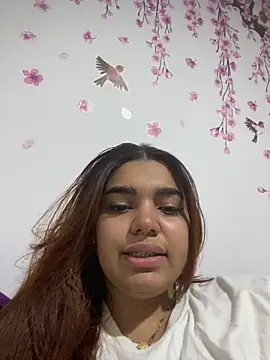 Anny arango  online show from 09/19/25, 03:41