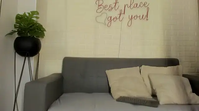 karina gomez 18 online show from 02/15/26, 11:41