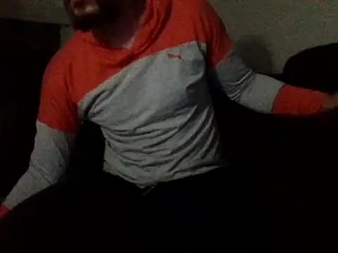 Snapshot of Curved4Pleasure chatting on 02/15/25, 12:33 Curved4Pleasure online show from 02/15/25, 12:33