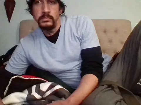 Snapshot of Curved4Pleasure chatting on 03/09/25, 12:31 Curved4Pleasure online show from 03/09/25, 12:31