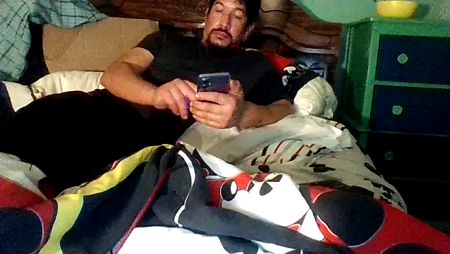 Snapshot of Curved4Pleasure chatting on 09/19/25, 11:55 Curved4Pleasure online show from 09/19/25, 11:55