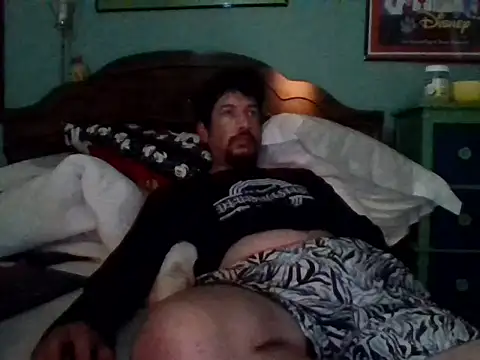 Snapshot of Curved4Pleasure chatting on 09/24/25, 12:08 Curved4Pleasure online show from 09/24/25, 12:08