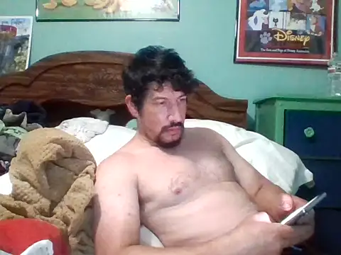 Snapshot of Curved4Pleasure chatting on 10/13/25, 09:31 Curved4Pleasure online show from 10/13/25, 09:31