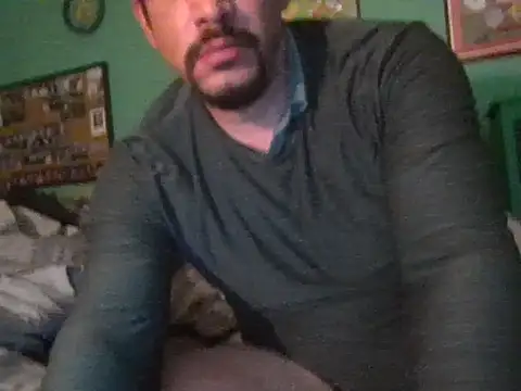 Snapshot of Curved4Pleasure chatting on 01/14/26, 02:12 Curved4Pleasure online show from 01/14/26, 02:12