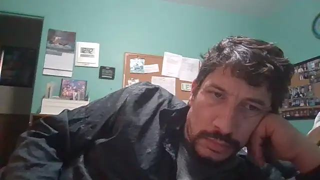 Snapshot of Curved4Pleasure chatting on 01/15/26, 06:51 Curved4Pleasure online show from 01/15/26, 06:51