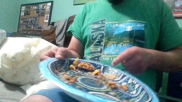 Snapshot of Curved4Pleasure chatting on 02/22/26, 01:20 Curved4Pleasure online show from 02/22/26, 01:20