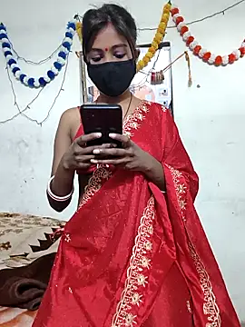 Snapshot of Lily_Baby_ chatting on 03/18/26, 03:53 Lily Baby online show from 03/18/26, 03:53