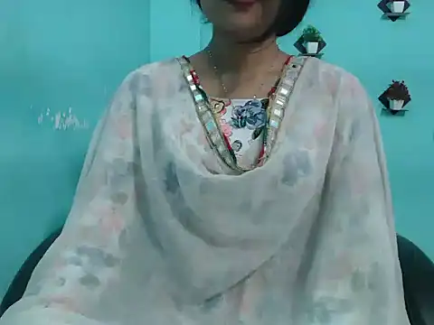 Yashi online show from 03/16/25, 08:43