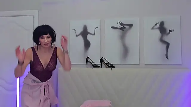 LikaKlint online show from 02/04/25, 02:39