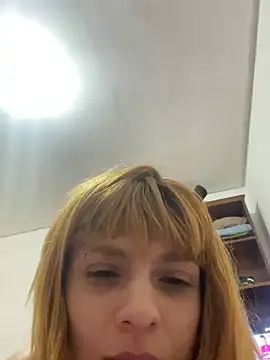 spacegirlll online show from 12/16/25, 12:04