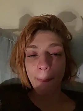 spacegirlll online show from 12/20/25, 03:13