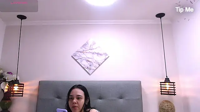 Snapshot of Cheelsea_ chatting on 01/03/25, 04:33 Cheelsea  online show from 01/03/25, 04:33