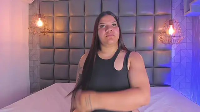 Snapshot of mile_uribe chatting on 03/21/25, 03:01 mile uribe online show from 03/21/25, 03:01