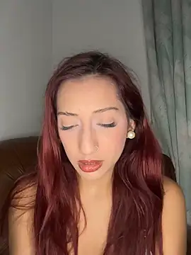 julialupato1606 online show from 02/03/26, 11:43