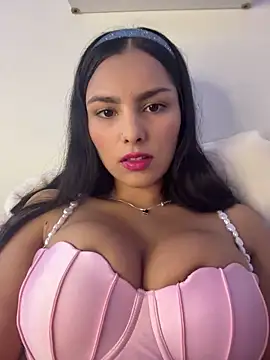 Maddy Rouse  online show from 03/09/25, 02:18