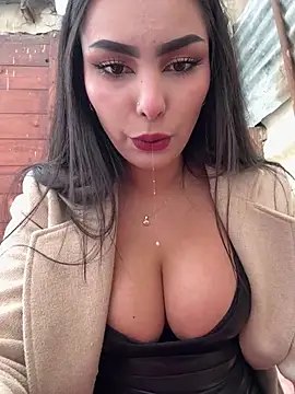 Maddy Rouse  online show from 04/17/26, 09:07