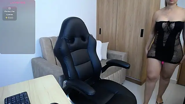 karoll marquez online show from 03/24/26, 06:35