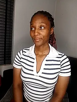 Lucy Blacksilk online show from 03/05/26, 07:10