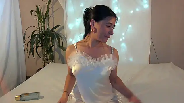 ChloeTurner  online show from 02/24/25, 06:04