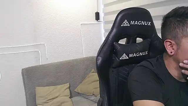 team dinamite69 online show from 04/23/26, 01:13