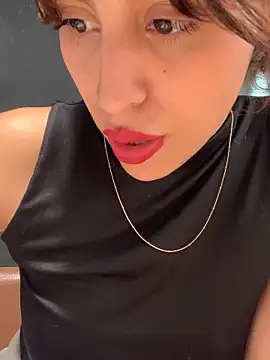 Katee Jones online show from 02/08/25, 11:34