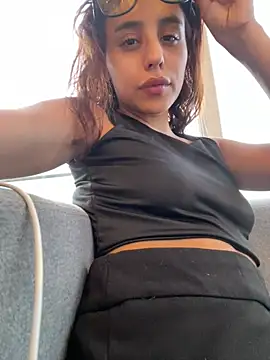 Katee Jones online show from 03/21/25, 11:01