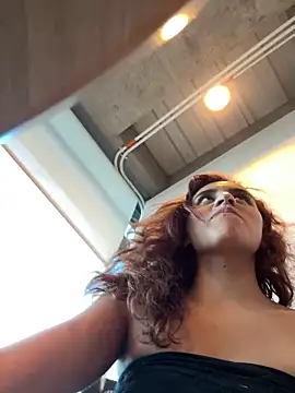 Katee Jones online show from 01/16/26, 10:47