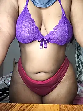 Snapshot of susmithasushi81 chatting on 10/16/25, 05:03 susmithasushi81 online show from 10/16/25, 05:03