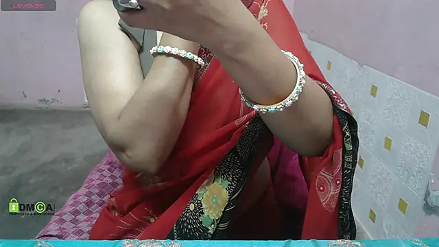 Snapshot of NithyaSingh chatting on 04/22/26, 05:03 NithyaSingh online show from 04/22/26, 05:03