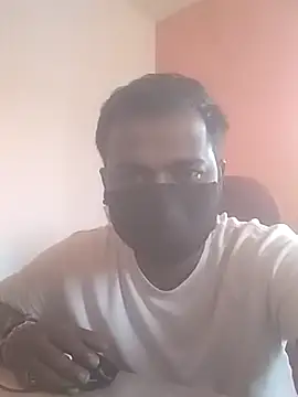 Snapshot of manoj_master chatting on 10/21/25, 07:20 manoj master online show from 10/21/25, 07:20