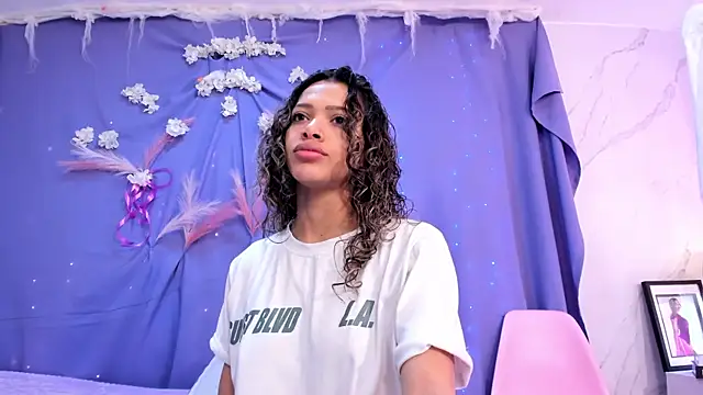 BritneyCollins online show from 10/30/25, 11:55