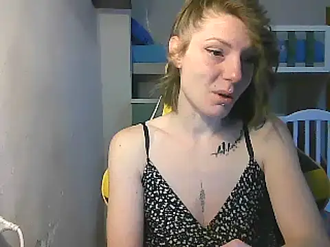 Feli blue online show from 02/17/25, 08:52