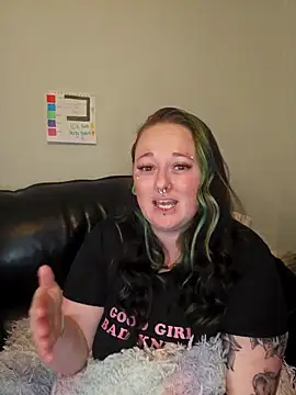 Bunny Cummings online show from 09/23/25, 09:40