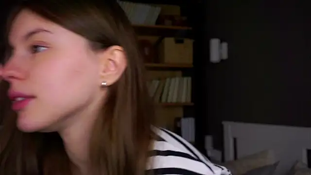 DarylBarks online show from 12/14/25, 01:11