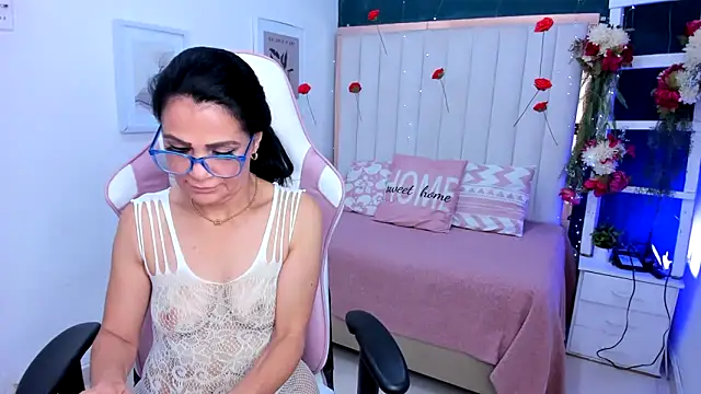 margot smith  online show from 03/13/26, 12:56