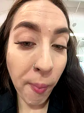 Holly Play online show from 12/09/24, 09:17