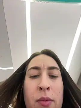 Holly Play online show from 12/30/24, 03:35