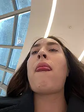 Holly Play online show from 01/13/25, 09:19