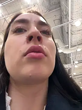 Holly Play online show from 01/29/25, 01:17