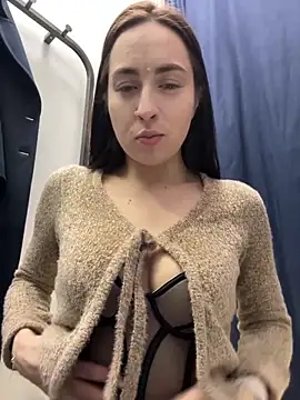 Holly Play online show from 02/03/25, 10:25