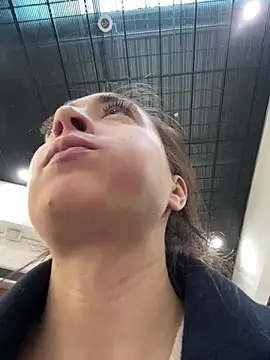 Holly Play online show from 02/18/25, 10:38