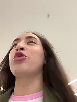 Holly Play online show from 09/25/25, 07:12