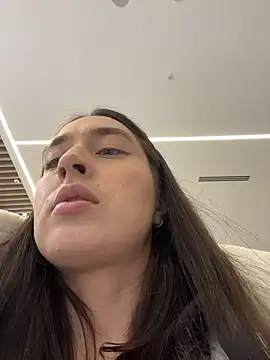 Holly Play online show from 02/23/26, 12:02