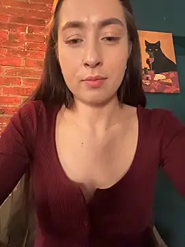 Snapshot of Holly_Play chatting on 05/02/26, 11:59 Holly Play online show from 05/02/26, 11:59