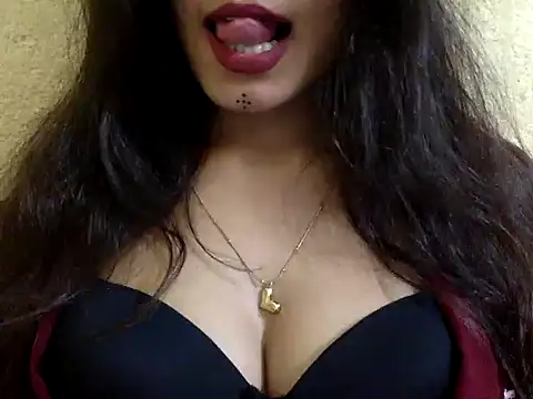 krati74 online show from 02/18/25, 07:09