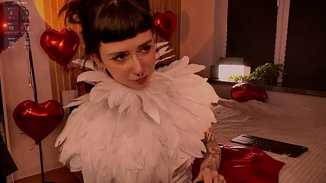 MichaellaMoon online show from 02/14/26, 06:04