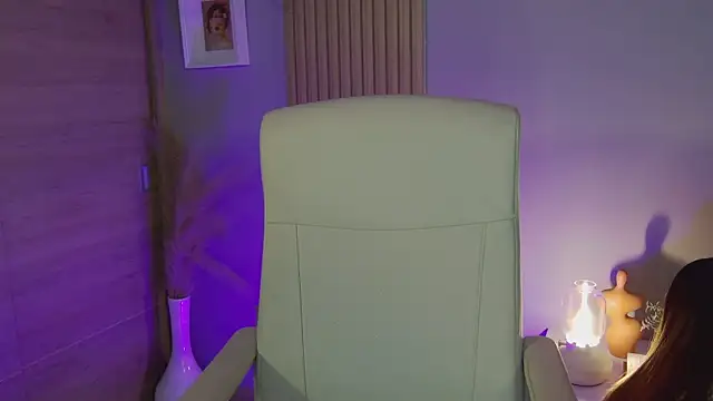 Alessia-miller  online show from 01/03/25, 09:05