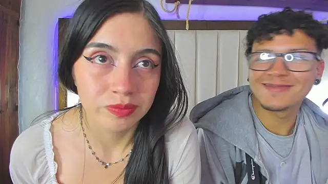 Snapshot of Bonny_Bonss chatting on 10/27/25, 07:18 Bonny Bonss online show from 10/27/25, 07:18